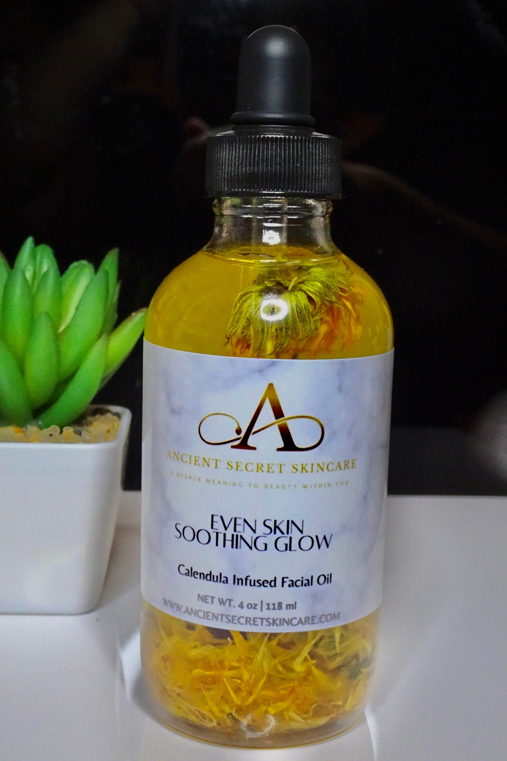 Even Skin Soothing Glow | Calendula Infused Facial Oil